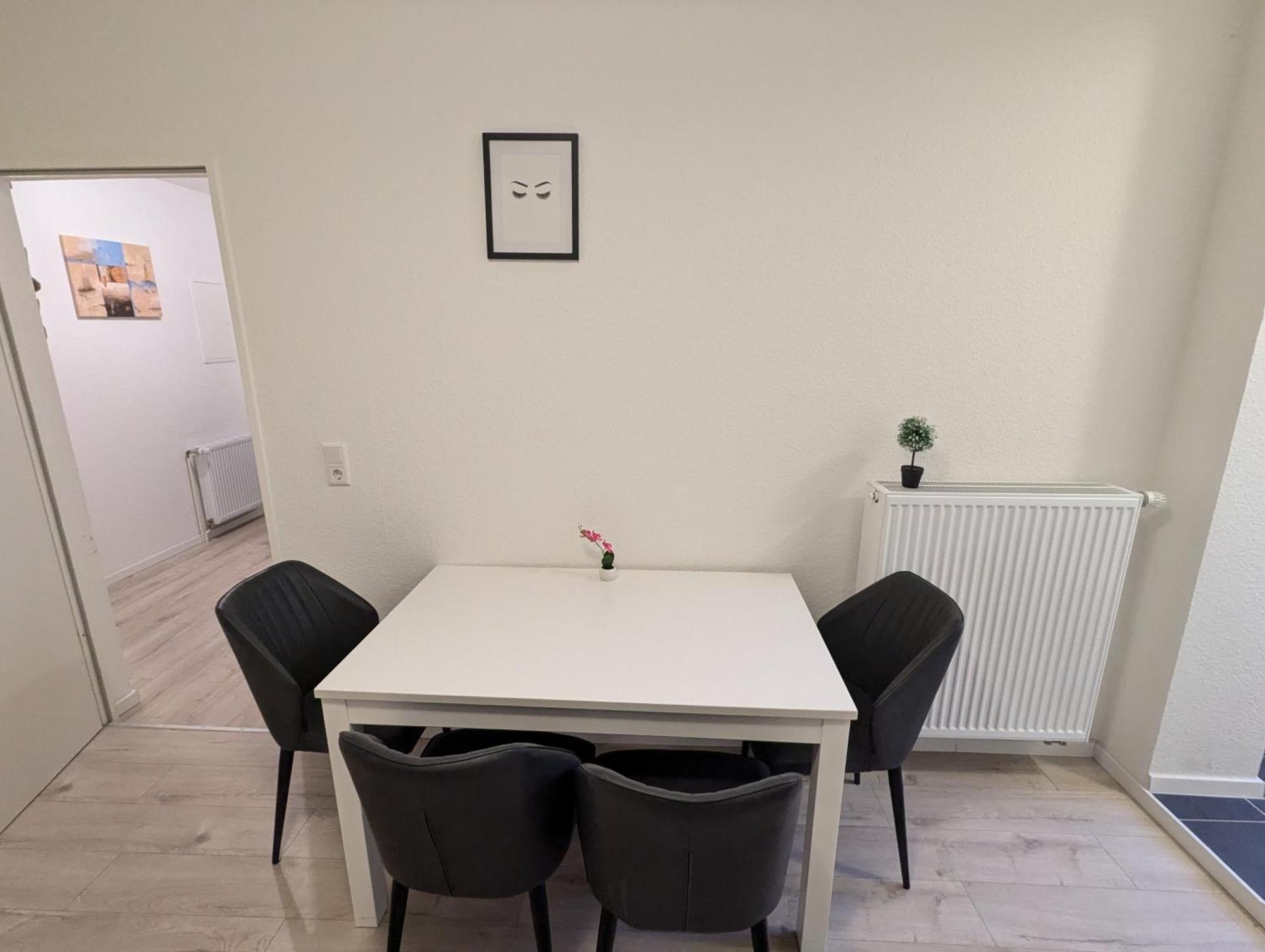 Moderne Wohnung Im Erdgeschoss Mit Terrasse I Ruhige Umgebung Bremerhaven Buitenkant foto