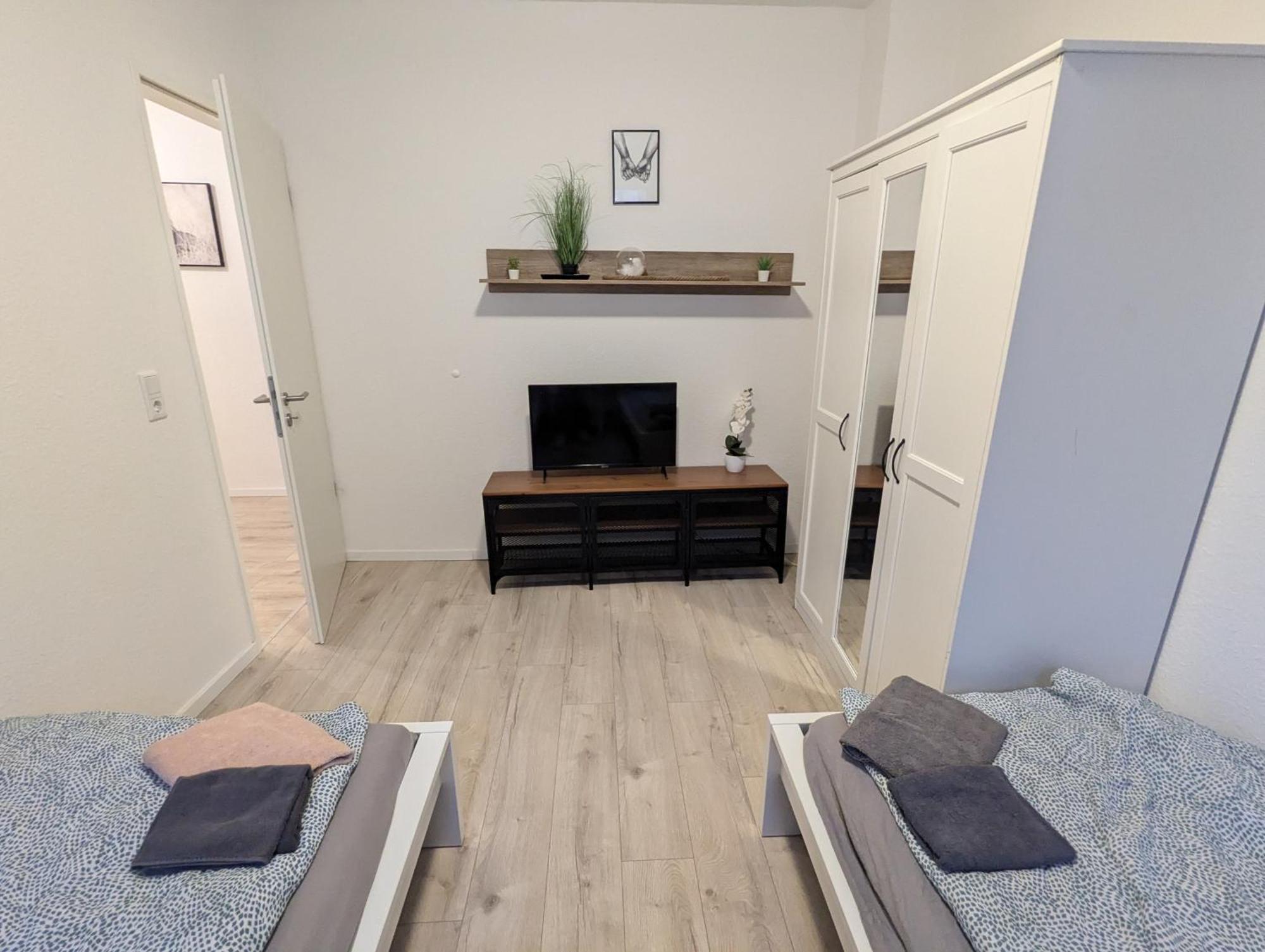 Moderne Wohnung Im Erdgeschoss Mit Terrasse I Ruhige Umgebung Bremerhaven Buitenkant foto